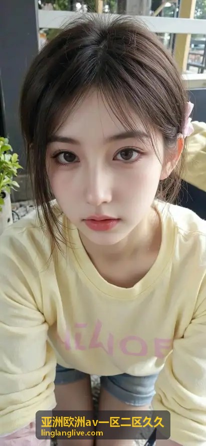 迈阿密假日：金色沙滩的邂逅 - 亚洲欧洲av一区二区久久 欧美风情